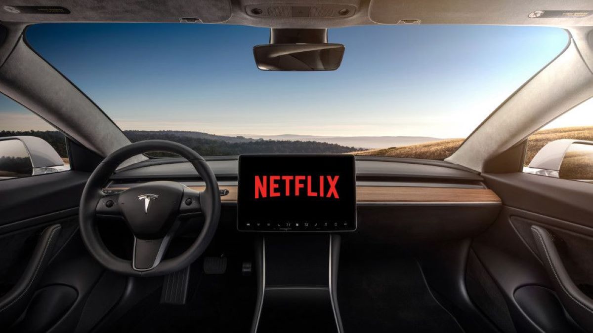 come vedere netflix su schermo auto