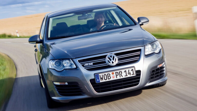 Volkswagen Passat R36