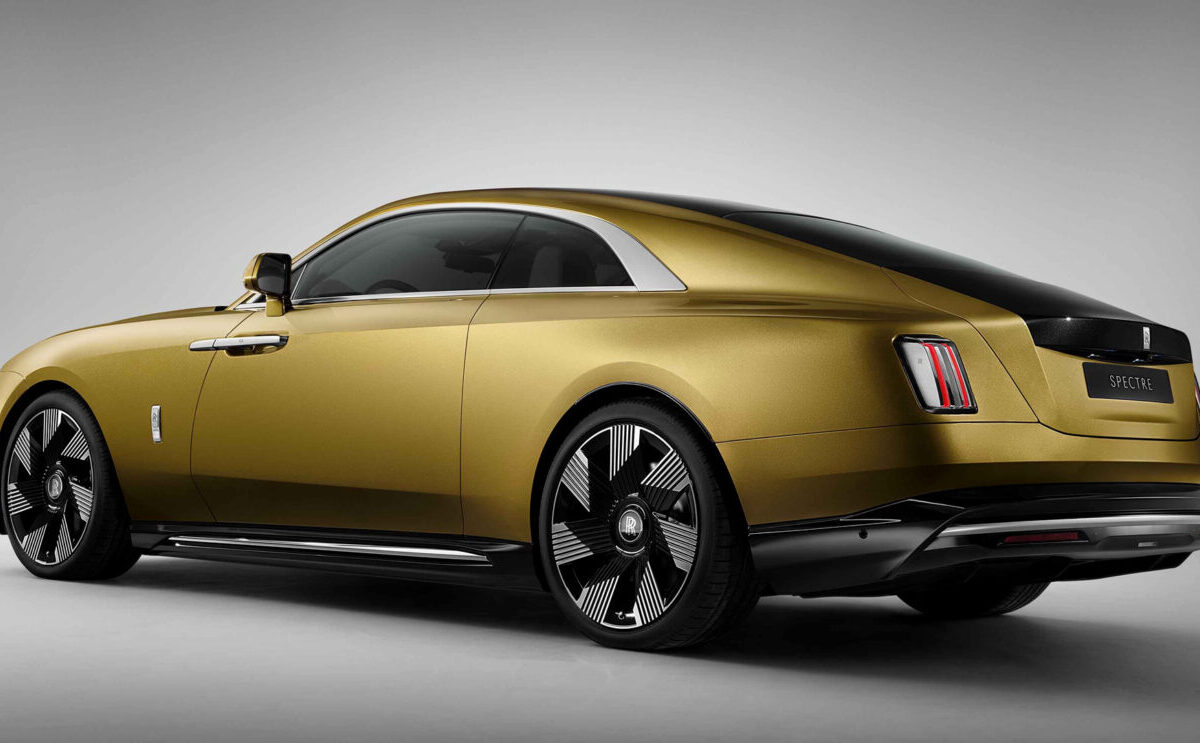 Rolls-Royce Spectre 2024 esterni