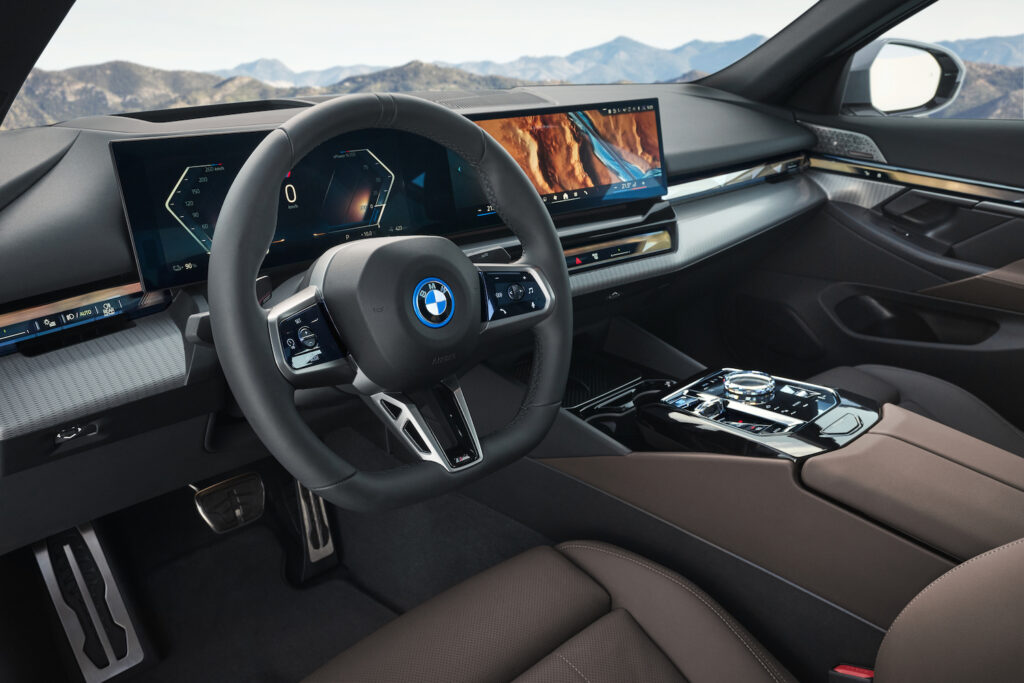 BMW i5 interni