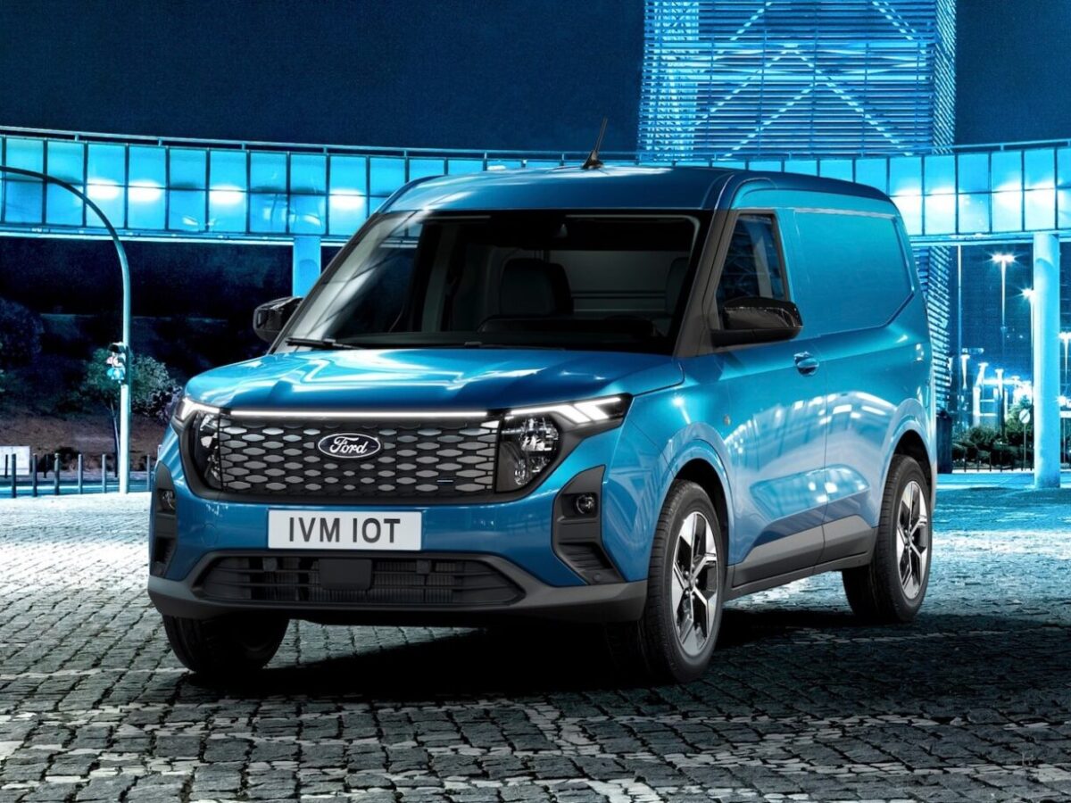 Ford e-Tourneo Courier design 2023