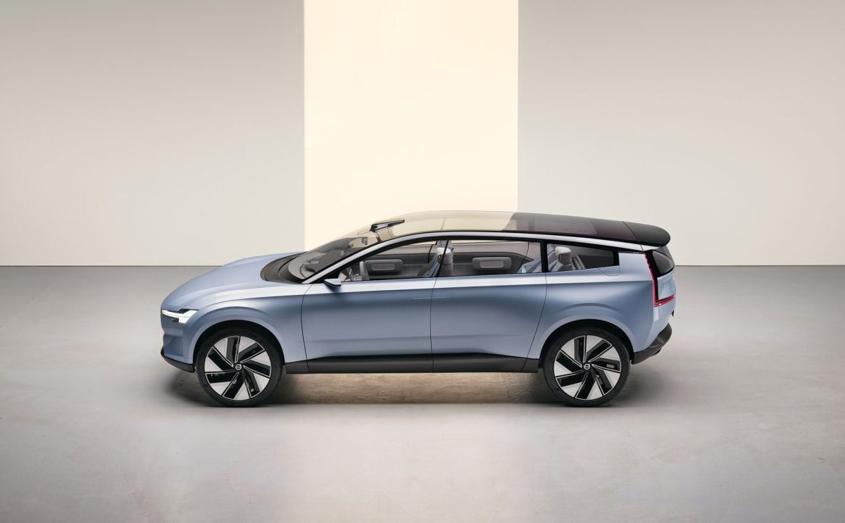 Volvo Concept Recharge design