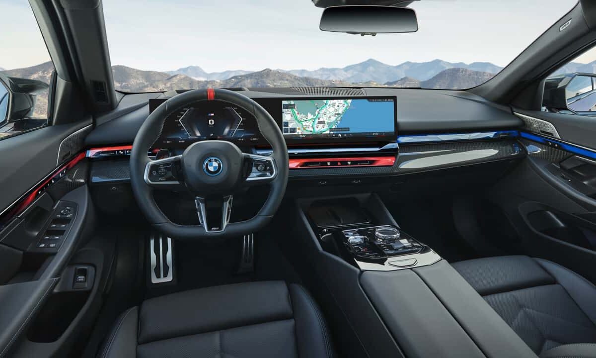 BMW i5 interni