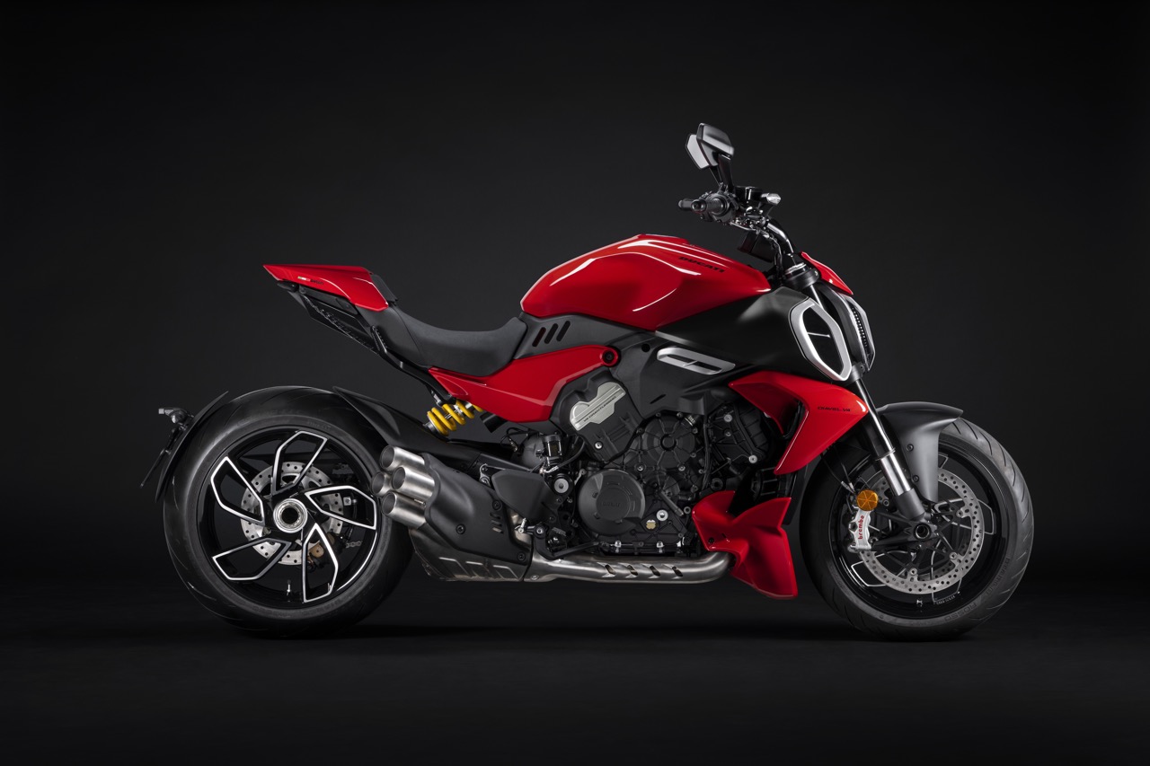 2024 Ducati Diavel V4 Price Lorie Raynell