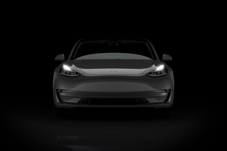 nuovo-look-metà-carriera-auto-Musk-001