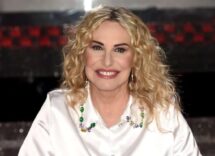 001-conduttrice-tv-auto-sportiva-intenditori