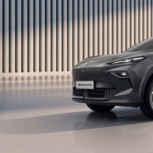 001-nuovo-suv-pronto-offrire-caratteristiche-uniche