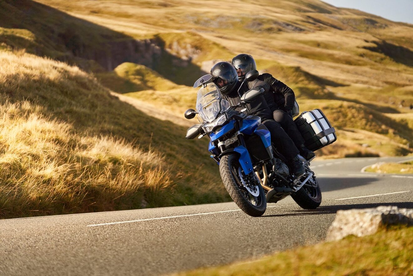 triumph tiger 850