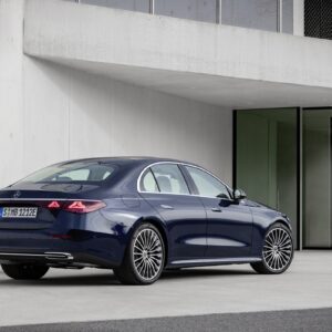 001-berlina-media-fascia-casa-tedesca-resta-fedele-diesel