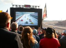 dizplai e nascar linterattivita che trasforma il motorsport python 1757679818
