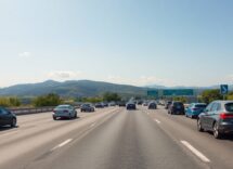 guida pratica alluso della corsia di destra in autostrada python 1757014025